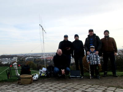 Philipp, Sven, Aaron, Thomas mit Sohn und Reiner